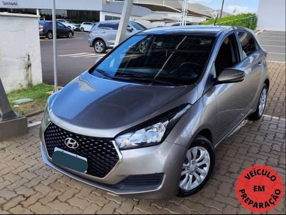 HYUNDAI HB20 1.6 COMFORT PLUS 16V FLEX 4P MANUAL HYUNDAI HB20 1.6 COMFORT PLUS 16V FLEX 4P MANUAL